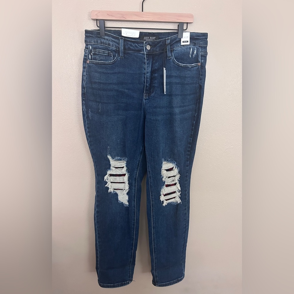 NWT Judy Blue Mid Rise Boyfriend Fit Distressed Dark Plaid Size 14W #JB88706 NEW